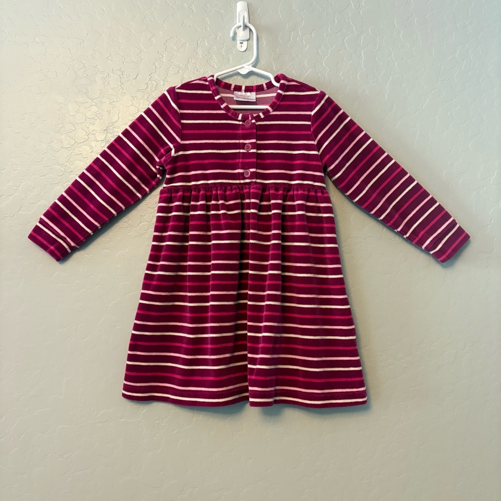 Hanna Andersson our signature playdress in mulberry striped velour 110 CM US 5